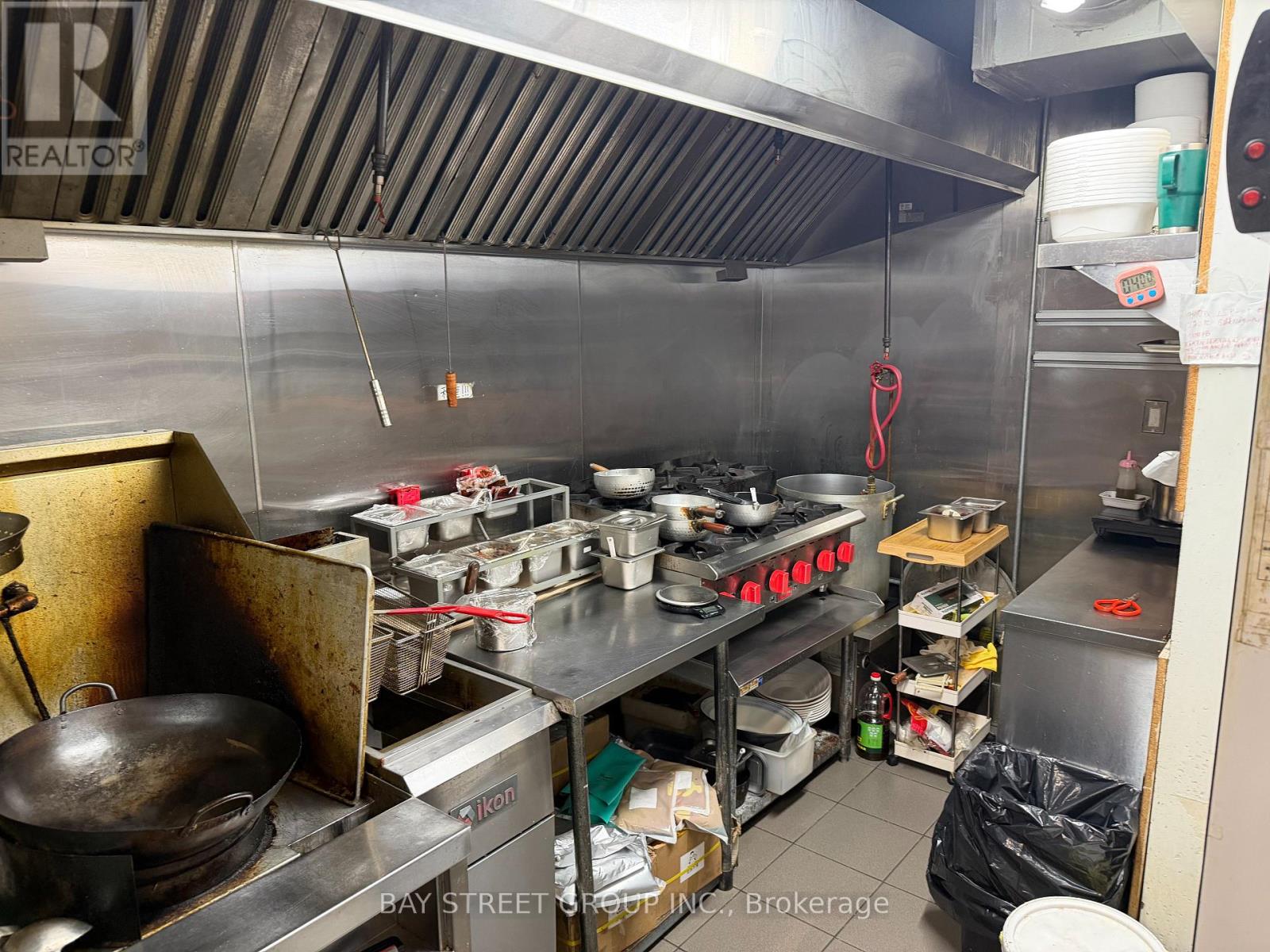 5321 Yonge Street, Toronto, Ontario  M2N 5R4 - Photo 7 - C13032792