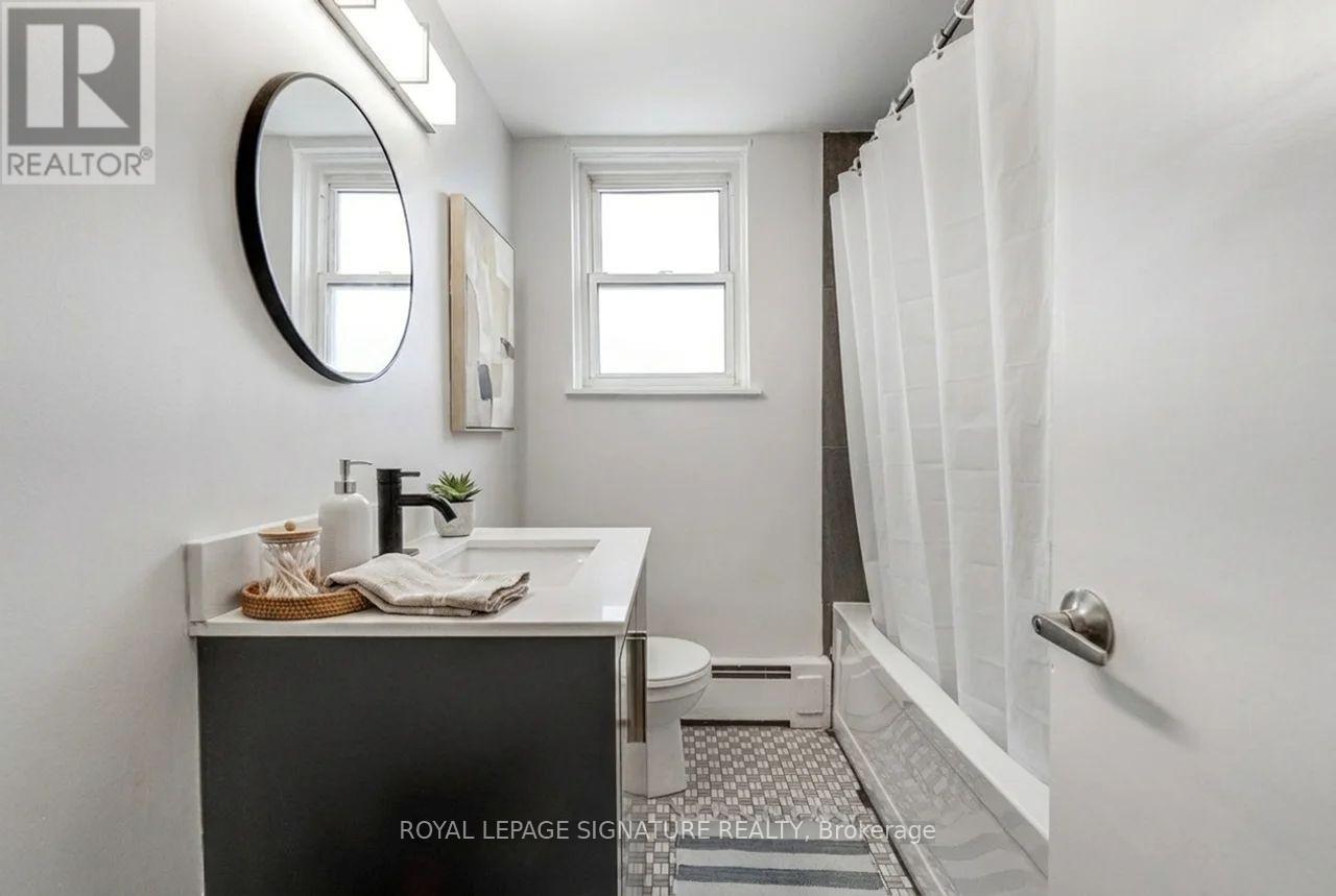 1 - 236 Overbrook Place, Toronto, Ontario  M3H 4R7 - Photo 6 - C13032822