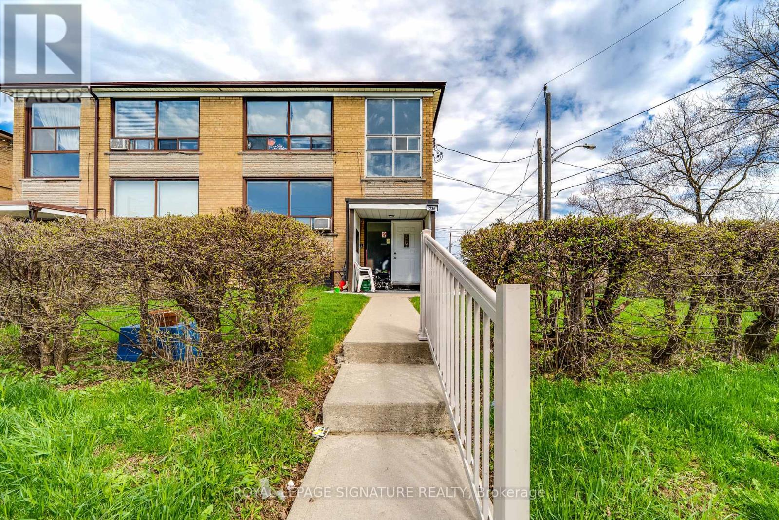 1 - 236 Overbrook Place, Toronto, Ontario  M3H 4R7 - Photo 9 - C13032822