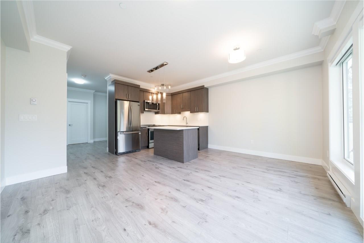 408 13799 101 Avenue, Surrey, British Columbia  V3T 0N9 - Photo 2 - R3114842