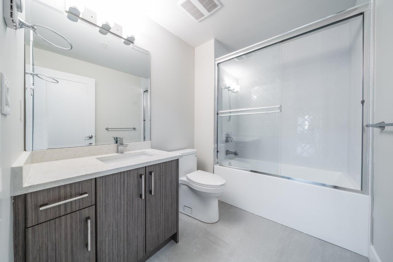 408 13799 101 Avenue, Surrey, British Columbia  V3T 0N9 - Photo 9 - R3114842