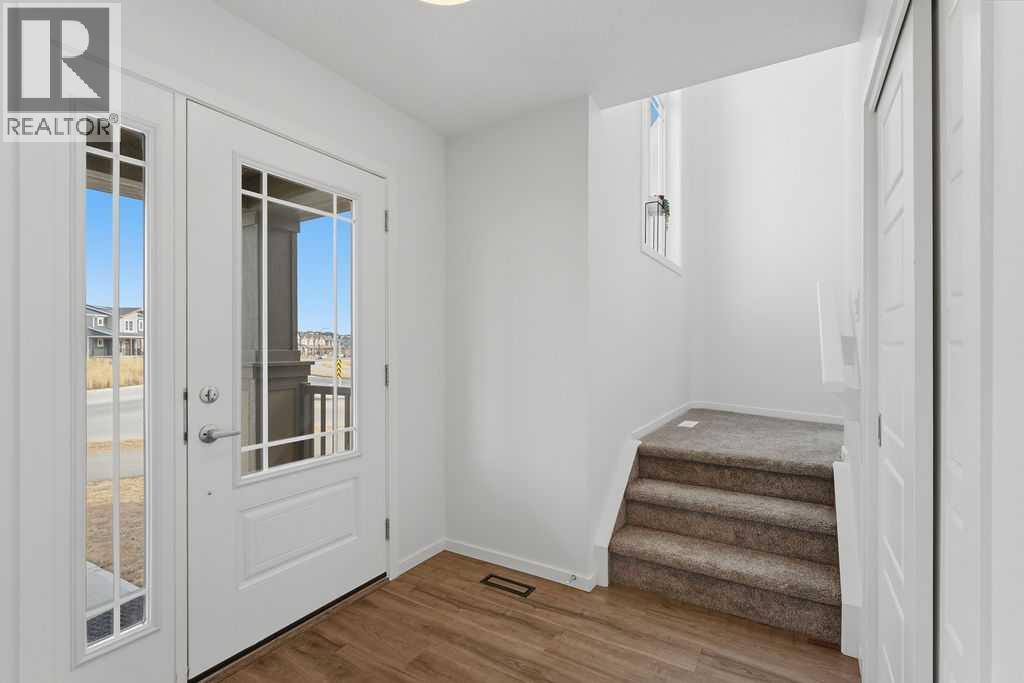 1893 Carrington Boulevard NW, Calgary, Alberta  T3P 1W2 - Photo 3 - A2286967