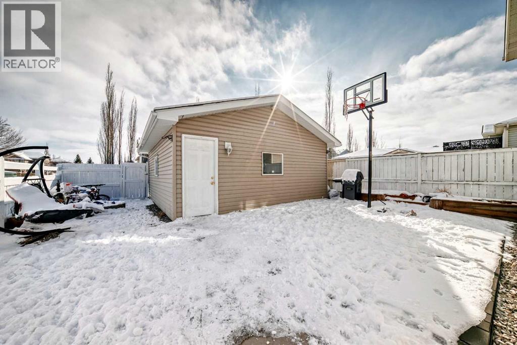 67 Bridleglen Manor SW, Calgary, Alberta  T2Y 3X1 - Photo 37 - A2293396