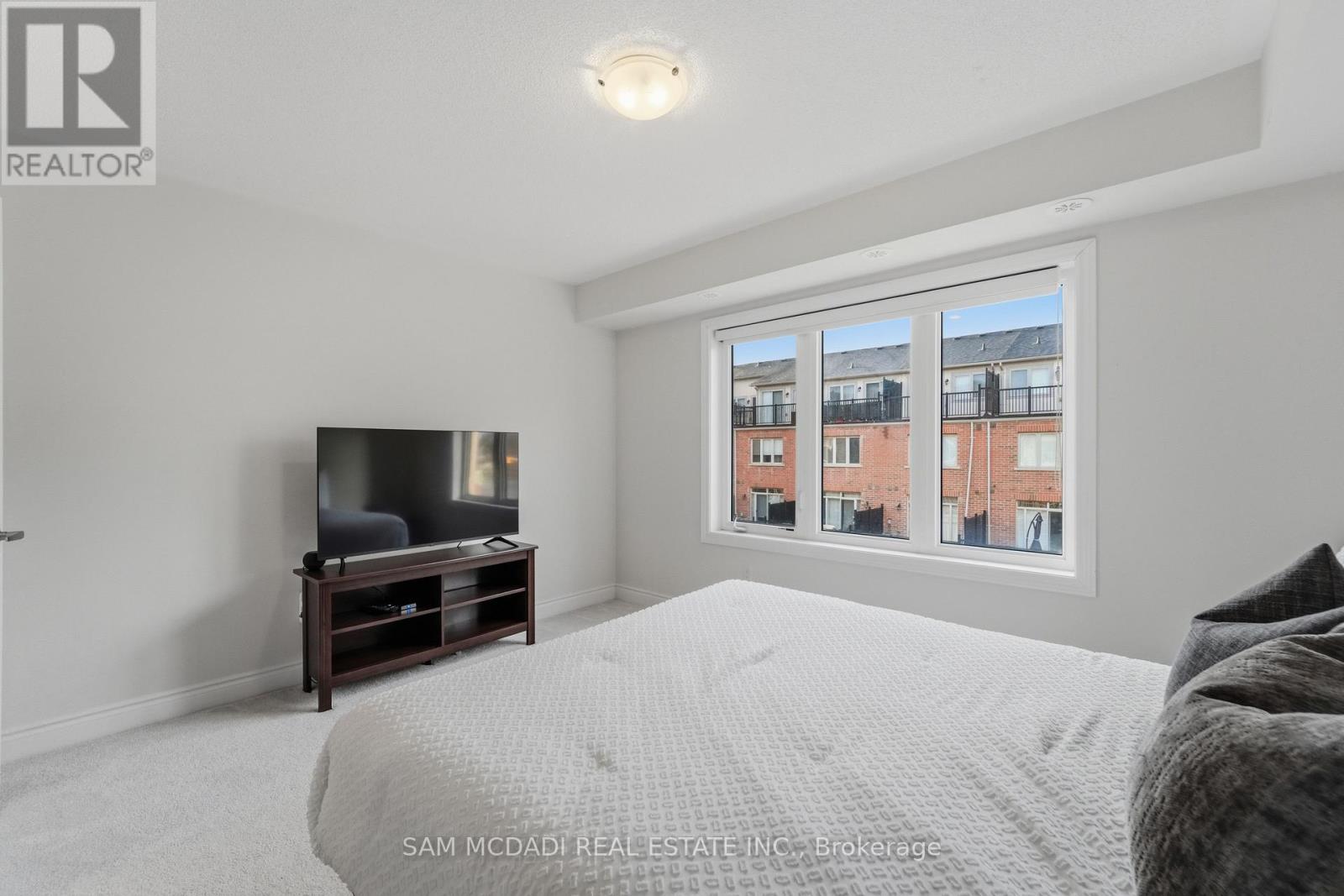 61 Edward Horton Crescent, Toronto, Ontario  M8Z 0E7 - Photo 23 - W13032824