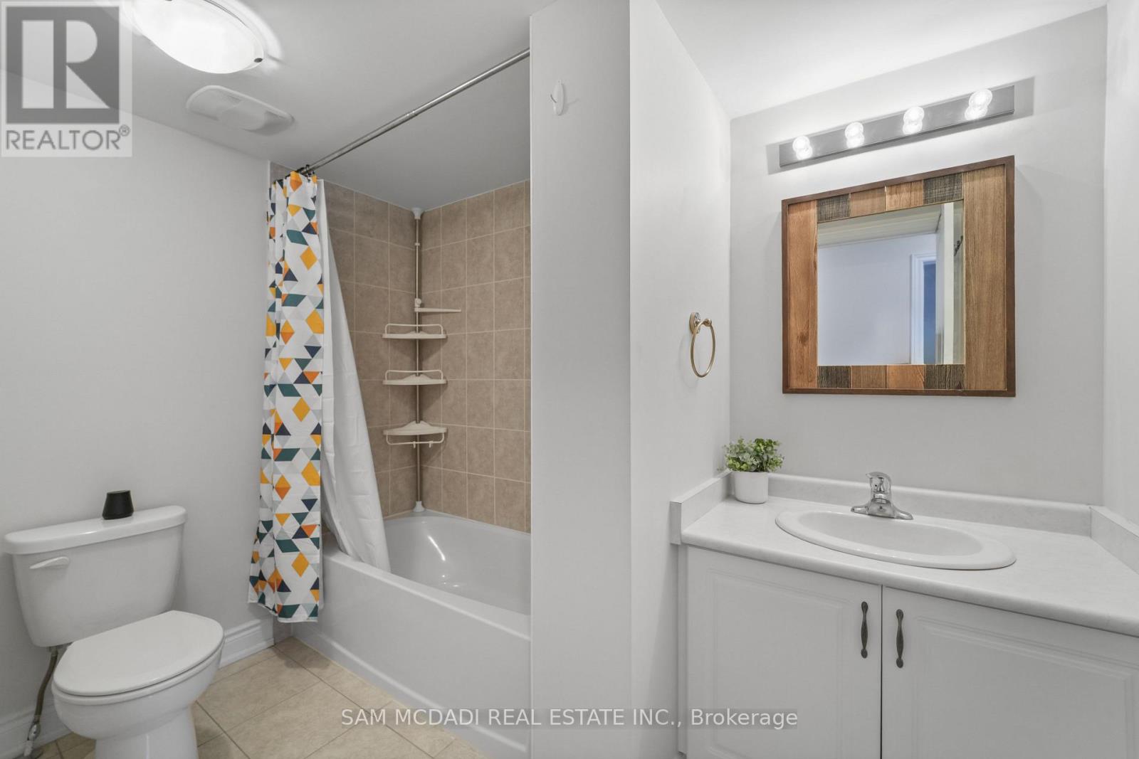 61 Edward Horton Crescent, Toronto, Ontario  M8Z 0E7 - Photo 24 - W13032824