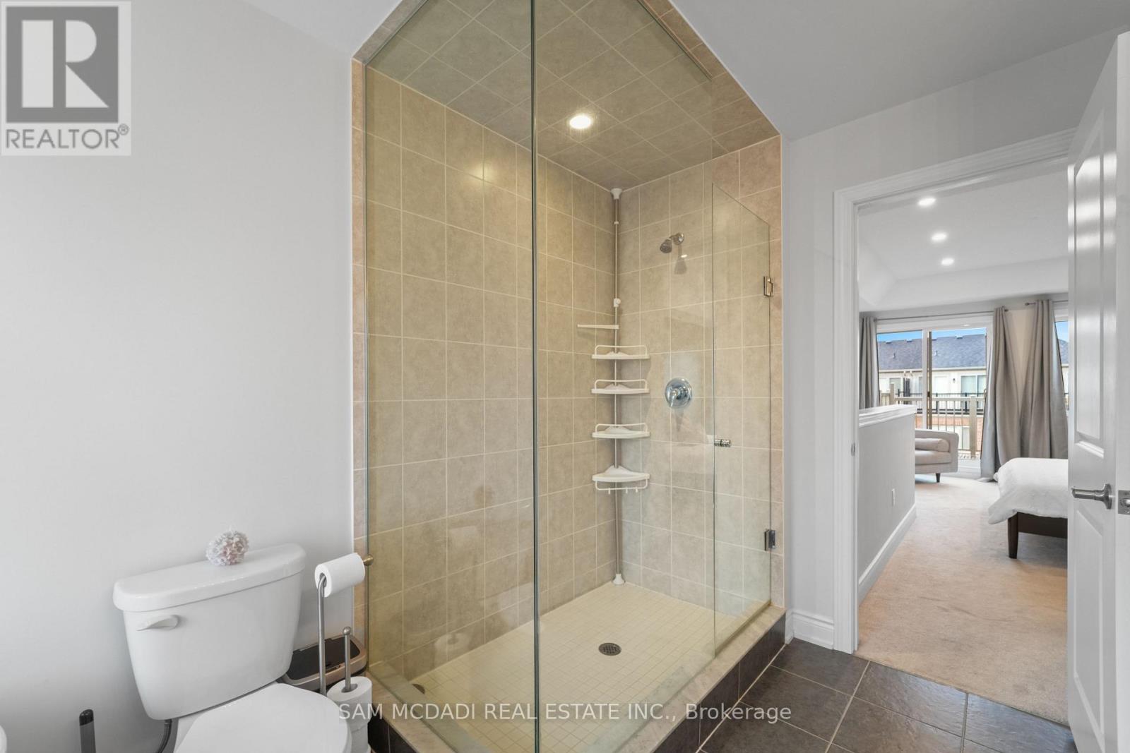 61 Edward Horton Crescent, Toronto, Ontario  M8Z 0E7 - Photo 32 - W13032824