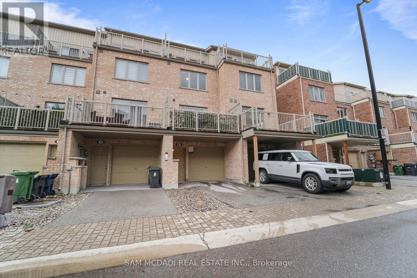 61 Edward Horton Crescent, Toronto, Ontario  M8Z 0E7 - Photo 40 - W13032824