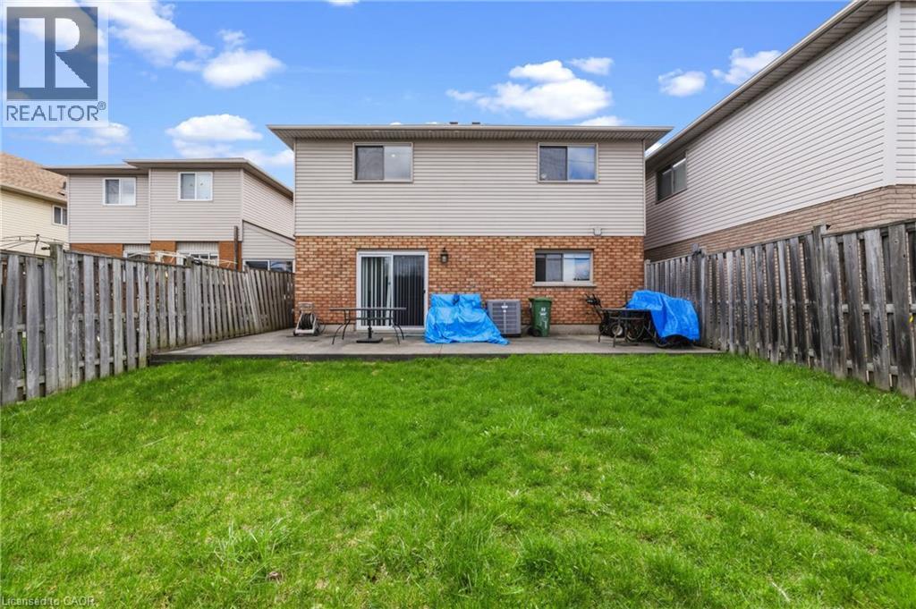 19 Sedona Court, Hamilton, Ontario  L9B 2R1 - Photo 25 - 40823033