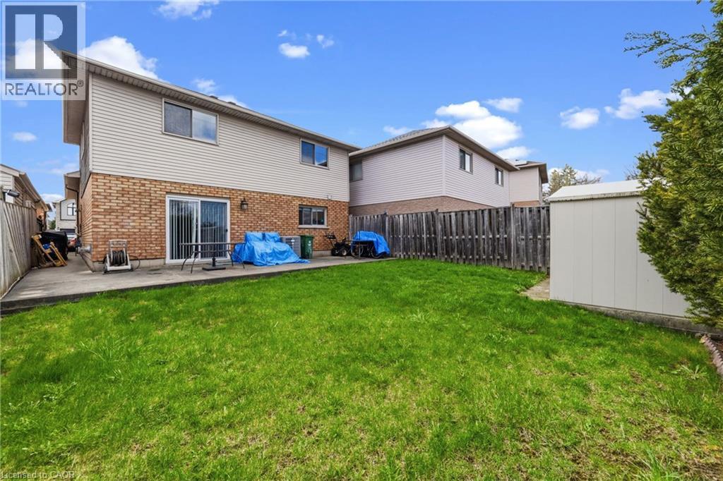 19 Sedona Court, Hamilton, Ontario  L9B 2R1 - Photo 26 - 40823033