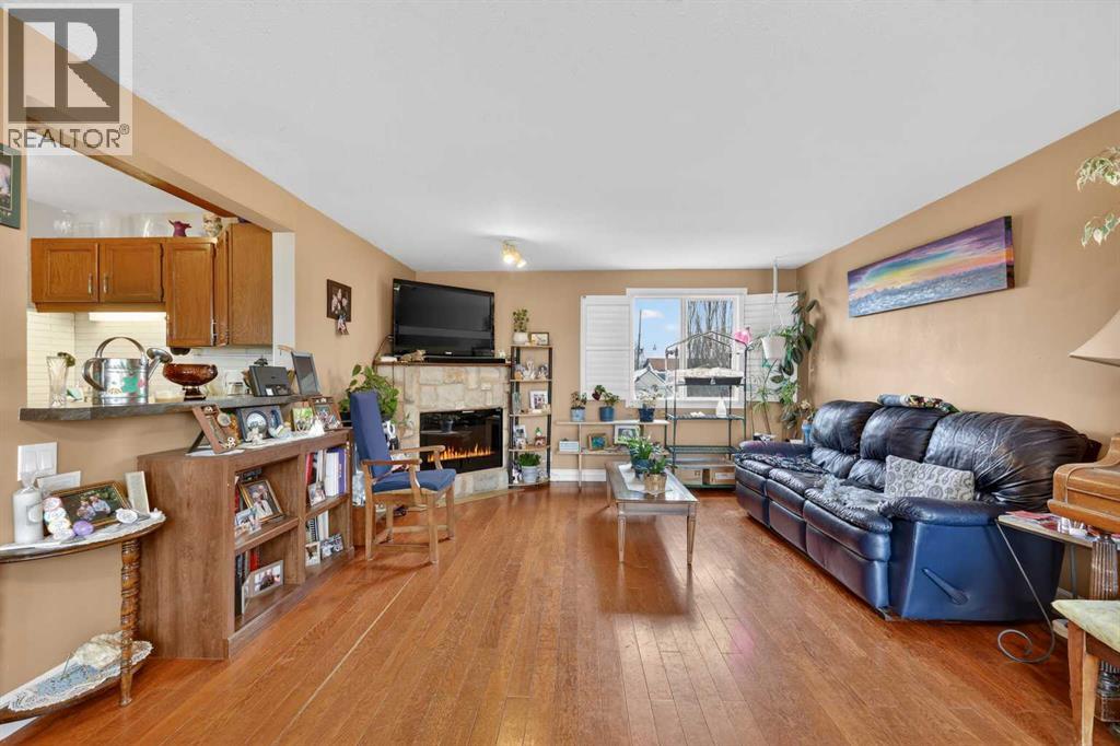 209 1 Avenue SE, Langdon, Alberta  T0J 1X1 - Photo 14 - A2302295