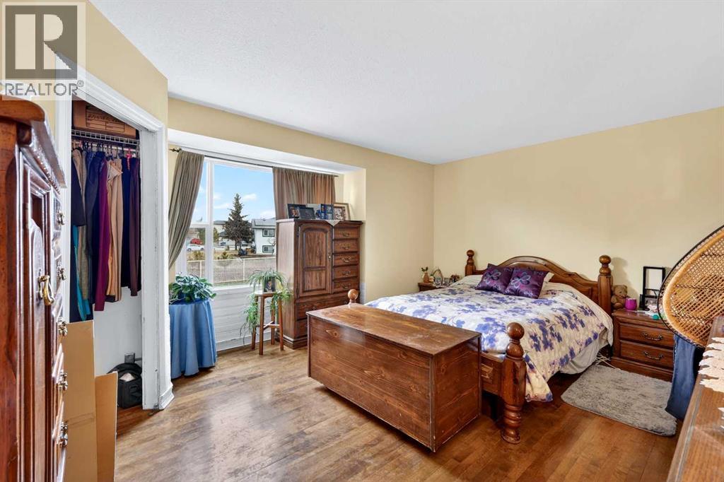 209 1 Avenue SE, Langdon, Alberta  T0J 1X1 - Photo 16 - A2302295