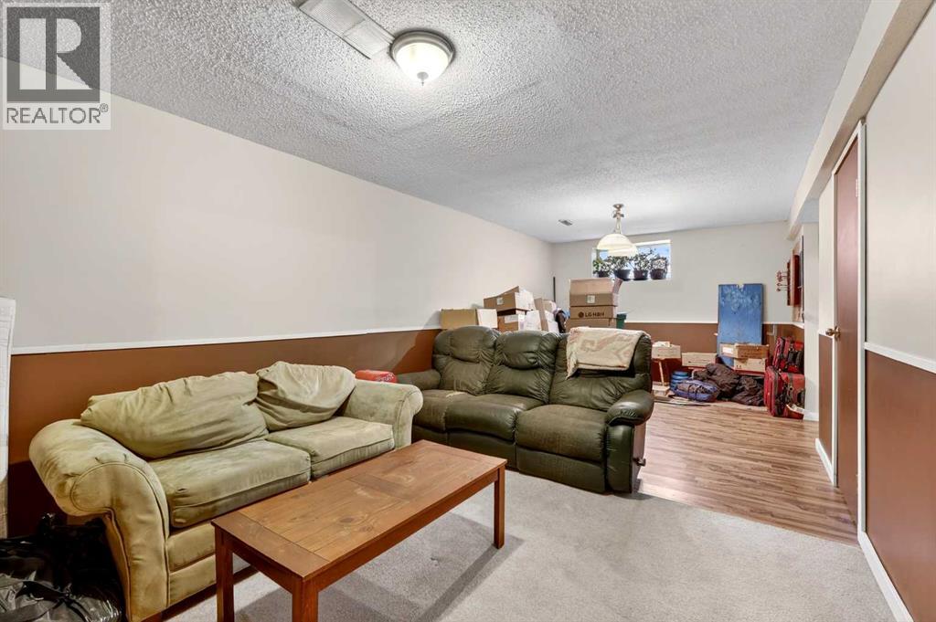 209 1 Avenue SE, Langdon, Alberta  T0J 1X1 - Photo 32 - A2302295