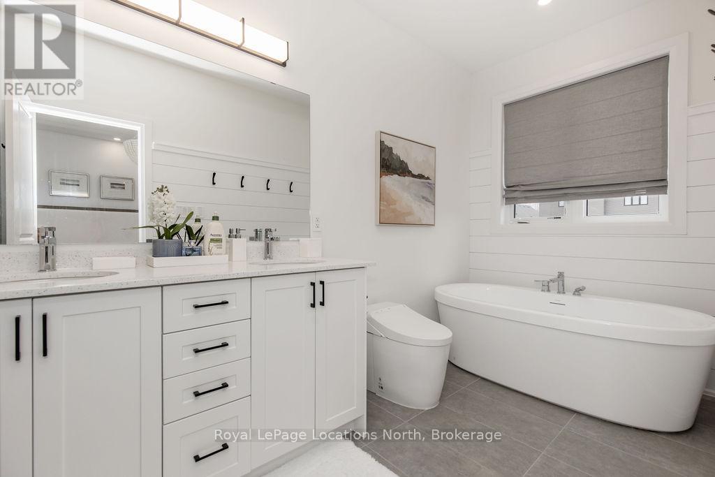 36 Simona Avenue, Wasaga Beach, Ontario  L9Z 0L3 - Photo 25 - S13012030