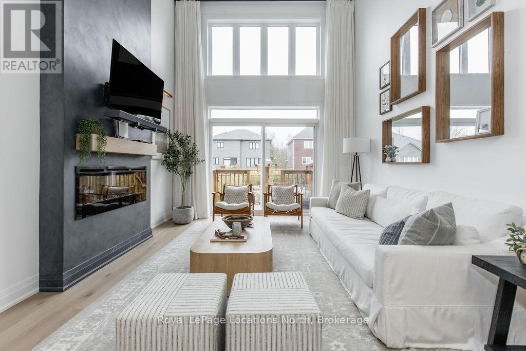 36 Simona Avenue, Wasaga Beach, Ontario  L9Z 0L3 - Photo 15 - S13012030