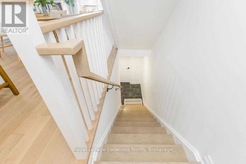 36 Simona Avenue, Wasaga Beach, Ontario  L9Z 0L3 - Photo 41 - S13012030