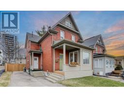 8 SPRING STREET E, Waterloo, Ontario