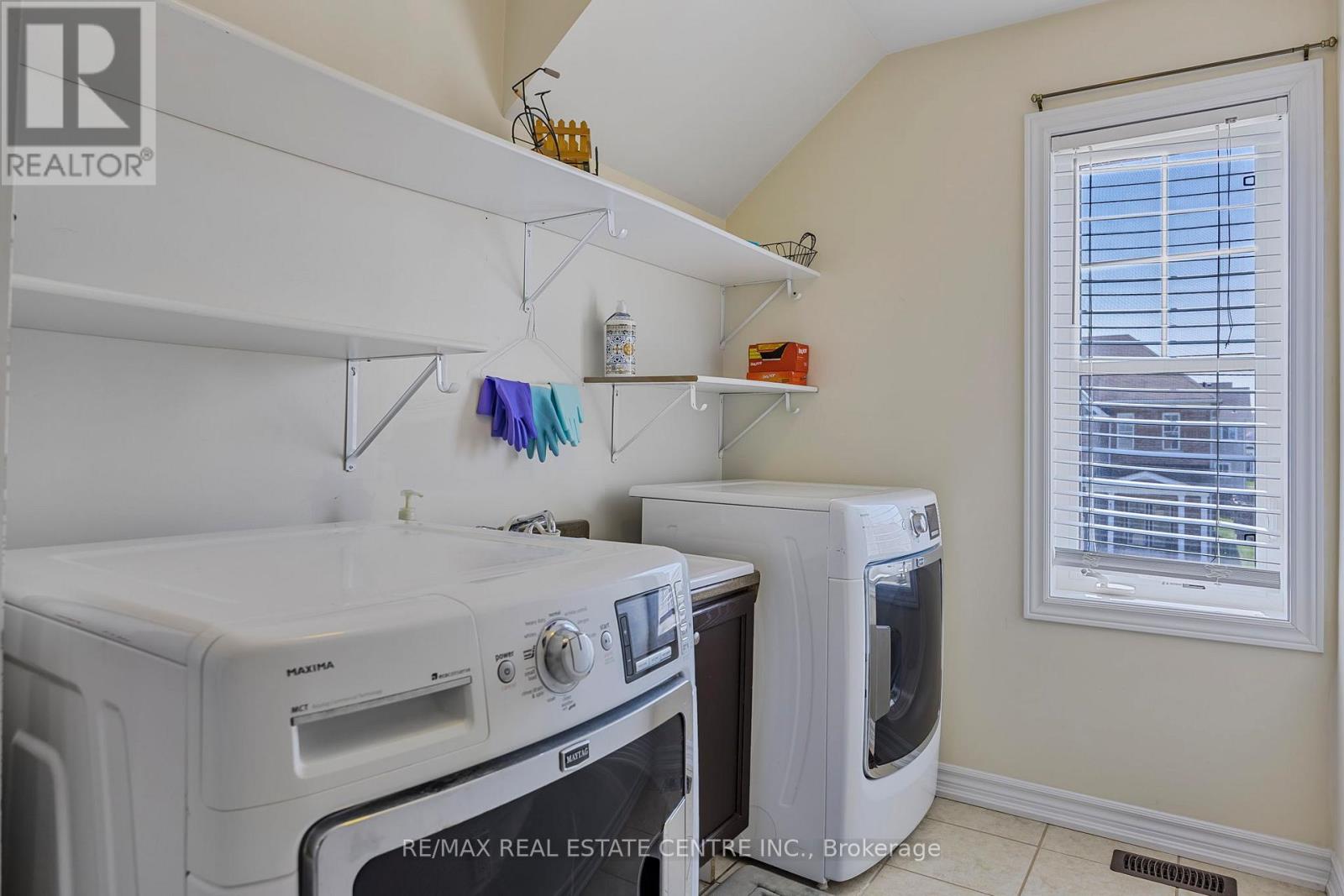 904 O'reilly Crescent, Shelburne, Ontario  L9V 2S7 - Photo 12 - X12693634