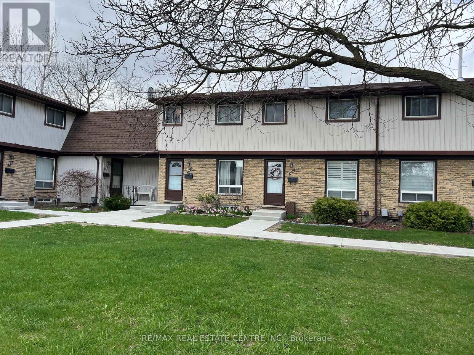 22 - 210 Glamis Road, Cambridge, Ontario  N1R 6L3 - Photo 23 - X12991944