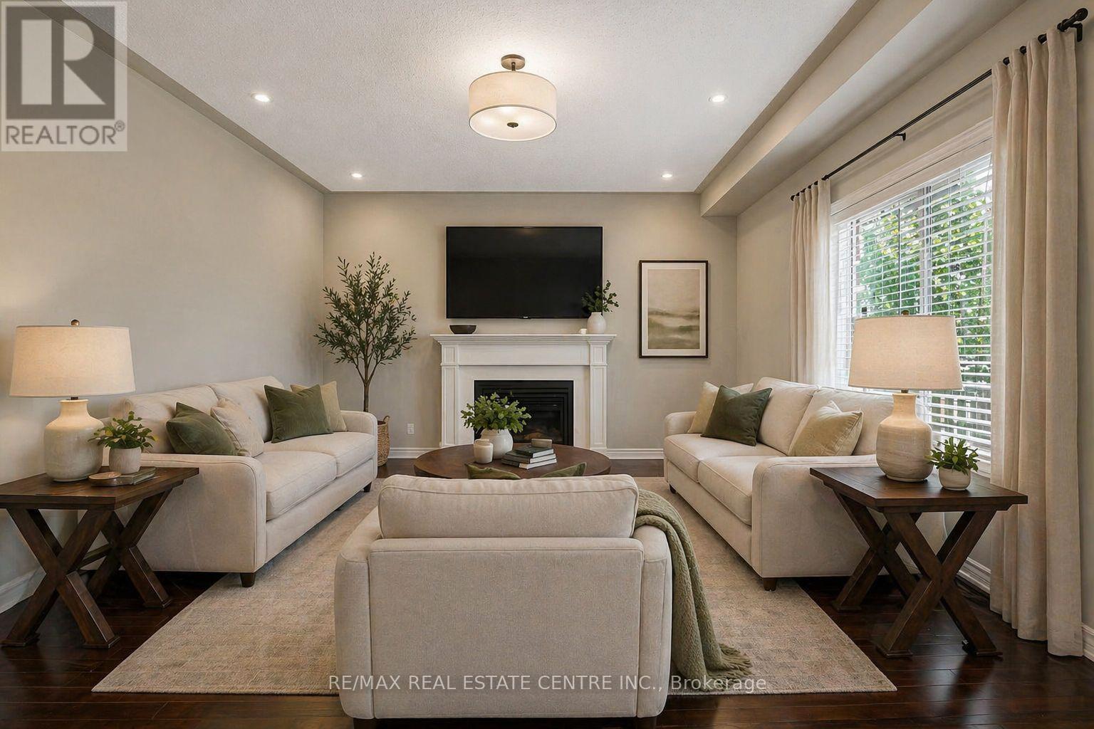 904 O'reilly Crescent, Shelburne, Ontario  L9V 2S7 - Photo 6 - X12693634