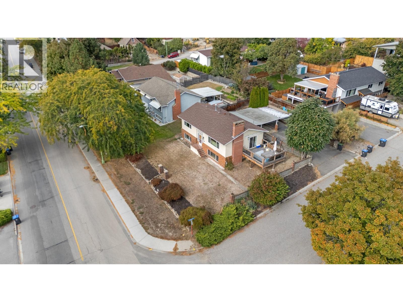 1390 Mountain Avenue, Kelowna, British Columbia  V1Y 7H4 - Photo 39 - 10384388