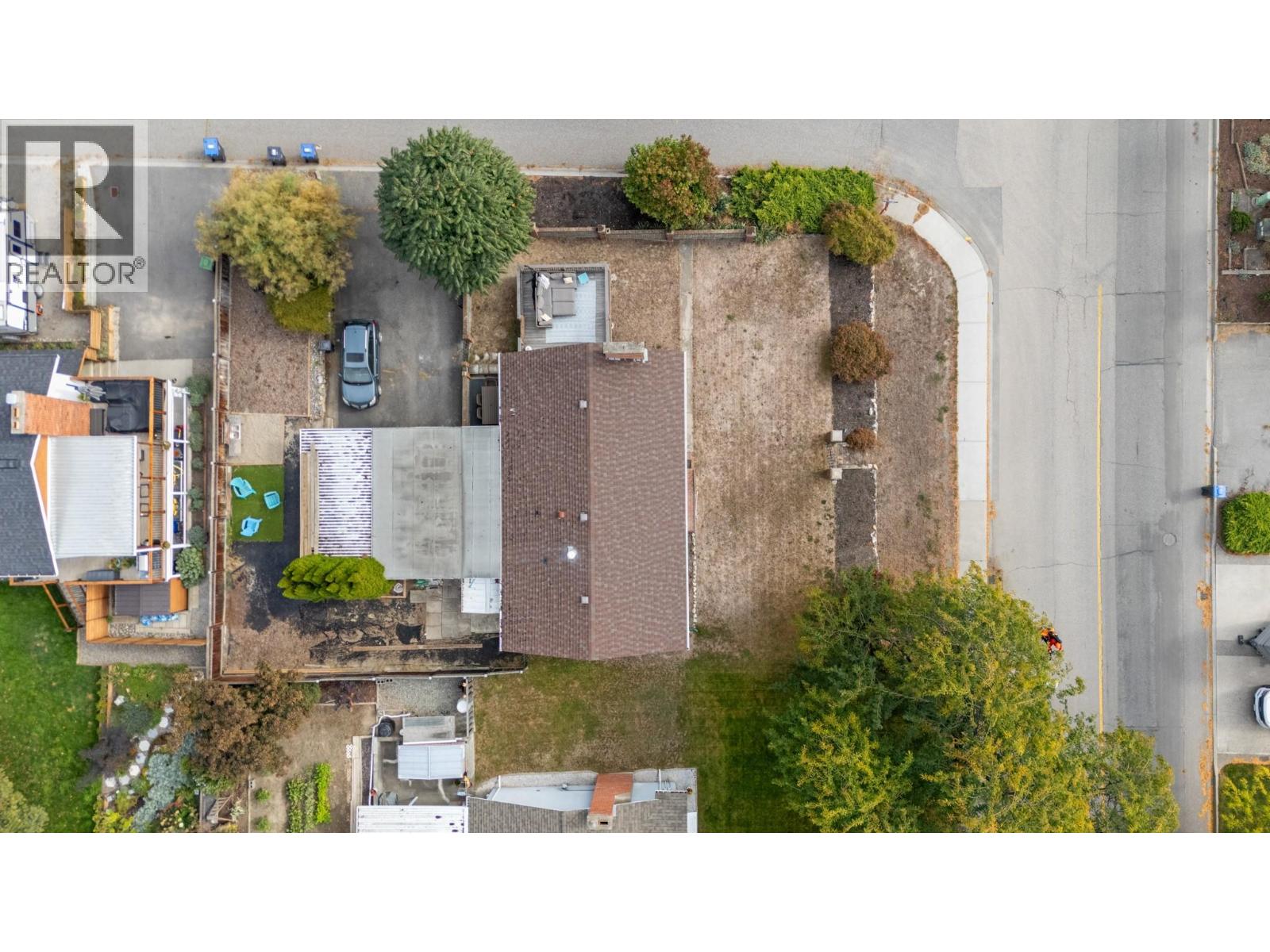 1390 Mountain Avenue, Kelowna, British Columbia  V1Y 7H4 - Photo 40 - 10384388