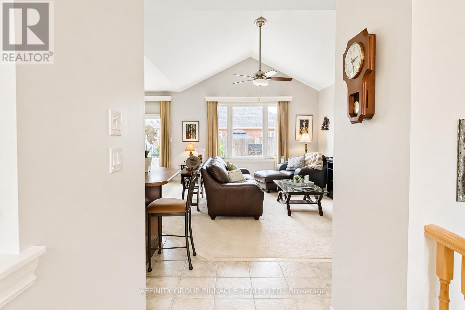 63 Ellis Crescent, Kawartha Lakes, Ontario  K9V 0A5 - Photo 11 - X13032870