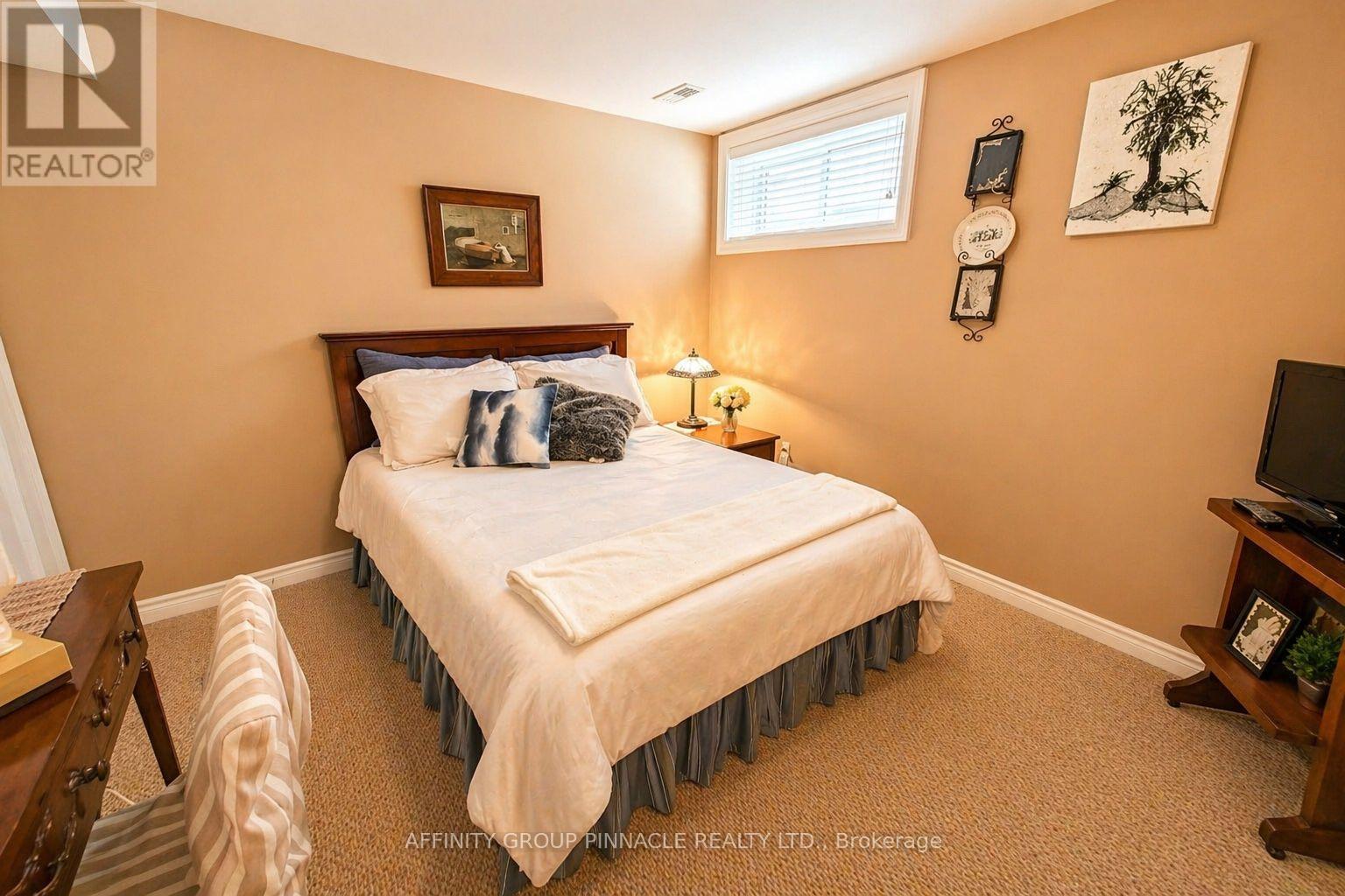 63 Ellis Crescent, Kawartha Lakes, Ontario  K9V 0A5 - Photo 32 - X13032870