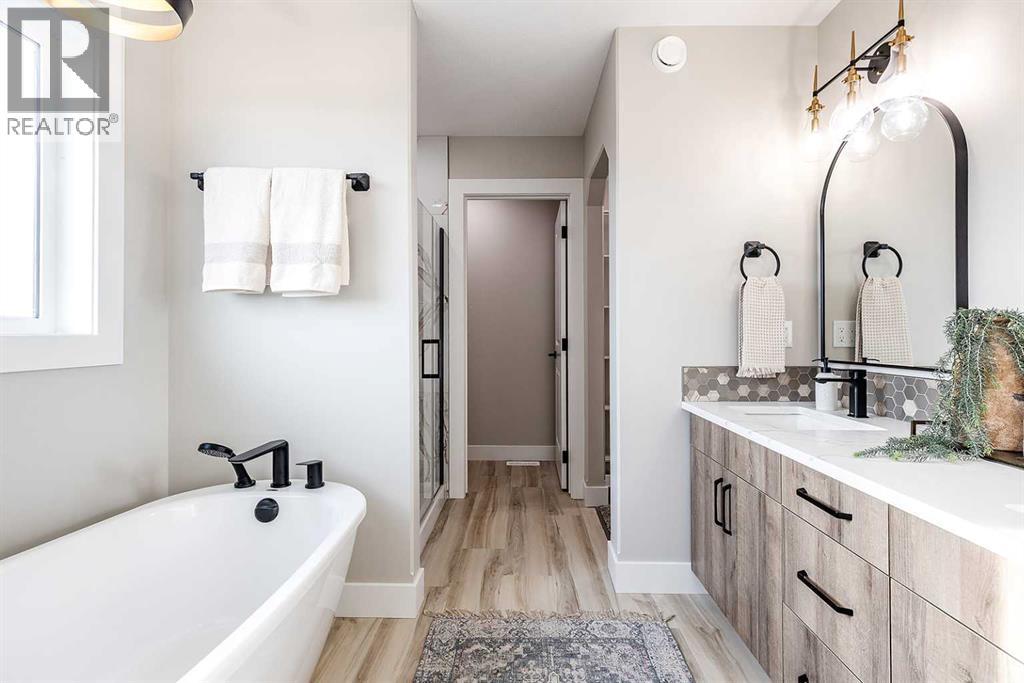 111 Sierra Road SW, Medicine Hat, Alberta  T1B 4Y6 - Photo 27 - A2284003