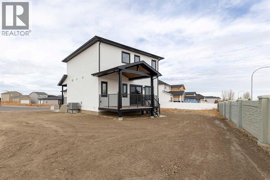 111 Sierra Road SW, Medicine Hat, Alberta  T1B 4Y6 - Photo 50 - A2284003