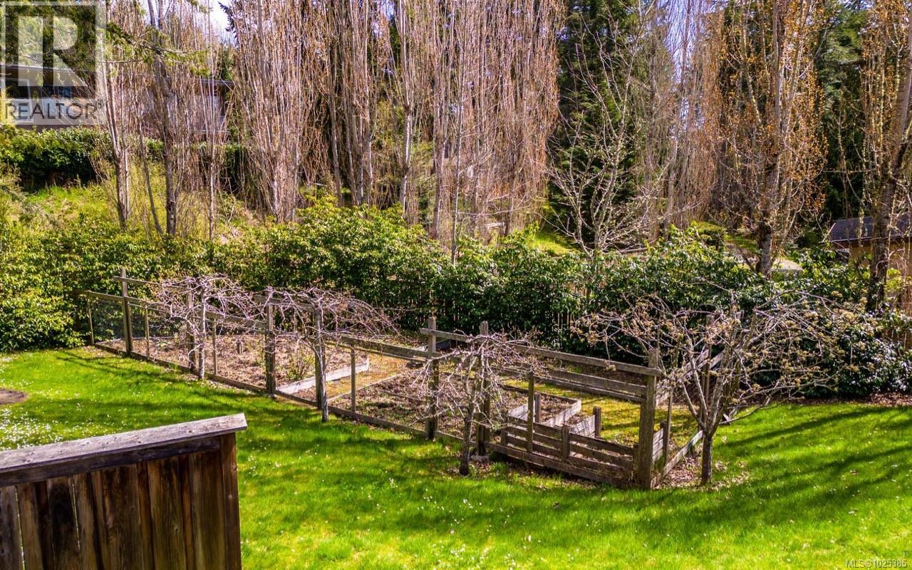 116 Acland Rd, Salt Spring, British Columbia  V8K 2N6 - Photo 36 - 1025385