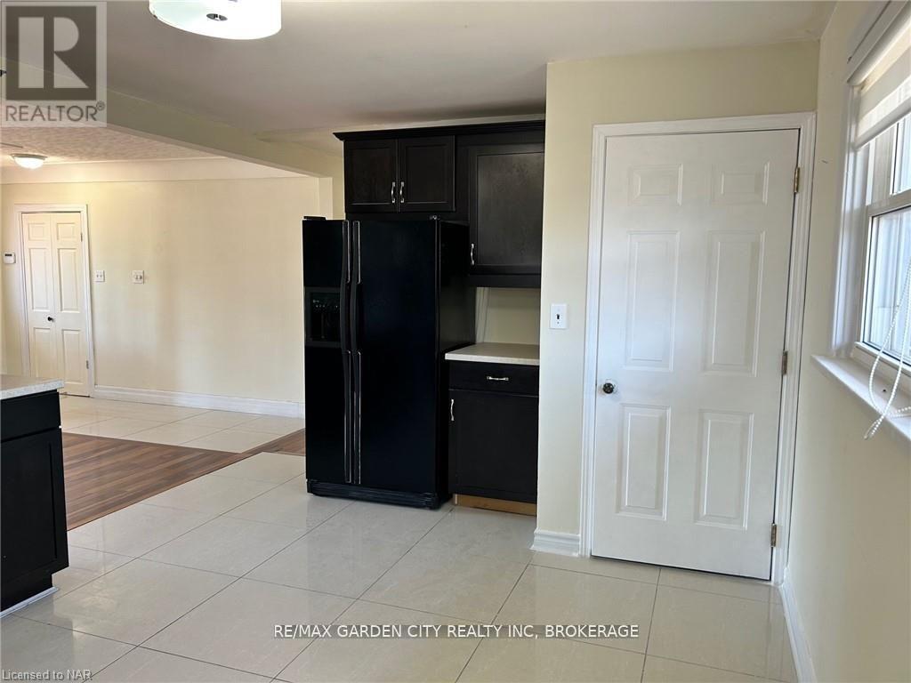 Upper - 834 David Street, Welland, Ontario  L3B 2C3 - Photo 7 - X12670732