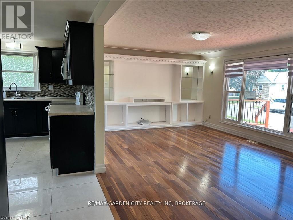 Upper - 834 David Street, Welland, Ontario  L3B 2C3 - Photo 6 - X12670732