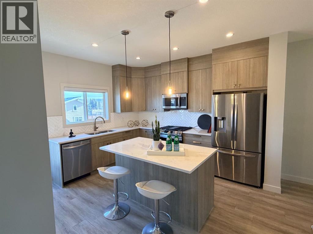 224 River Heights Drive, Cochrane, Alberta  T4C 2T8 - Photo 9 - A2304095