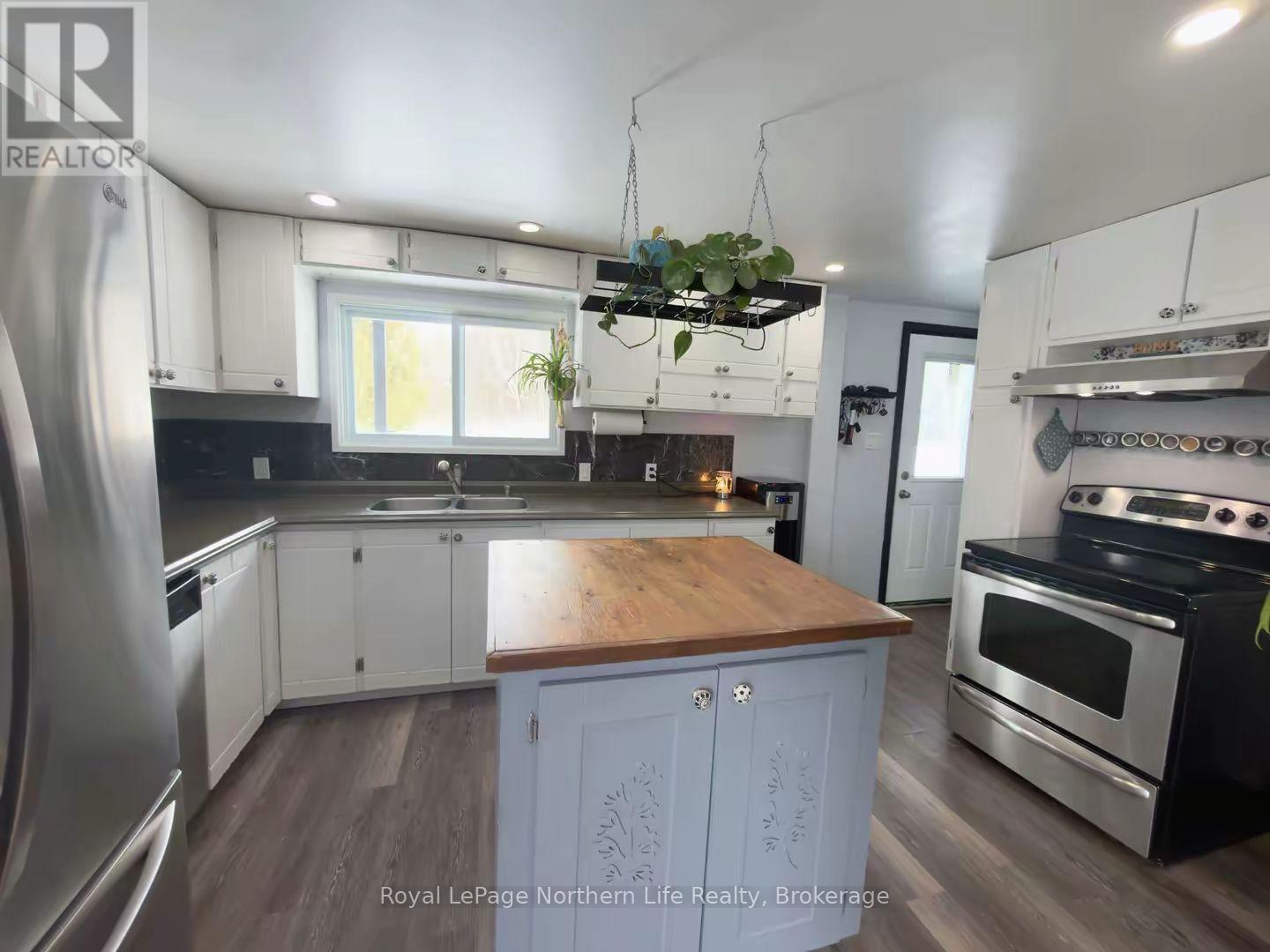 799 Maple Hill Road, Powassan, Ontario  P0H 1Z0 - Photo 6 - X13031860