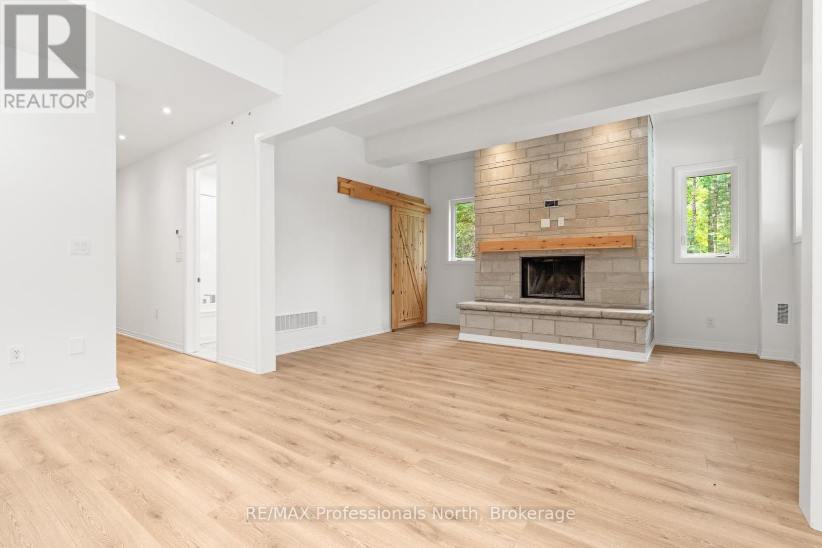 1076 Angel Road, Dysart Et Al, Ontario  K0M 1M0 - Photo 26 - X12688670