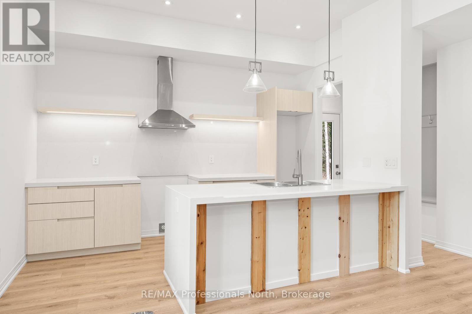 1076 Angel Road, Dysart Et Al, Ontario  K0M 1M0 - Photo 19 - X12688670