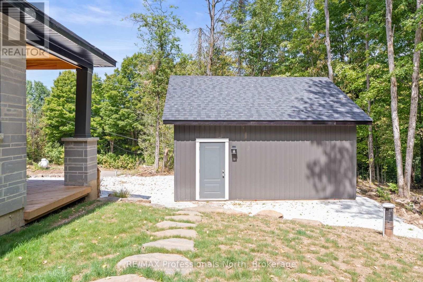 1076 Angel Road, Dysart Et Al, Ontario  K0M 1M0 - Photo 12 - X12688670