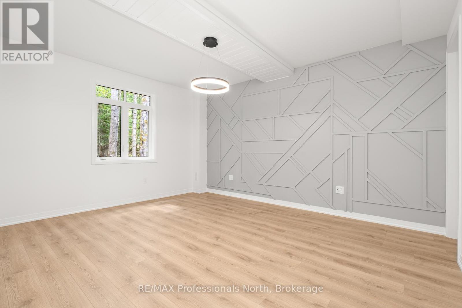 1076 Angel Road, Dysart Et Al, Ontario  K0M 1M0 - Photo 30 - X12688670