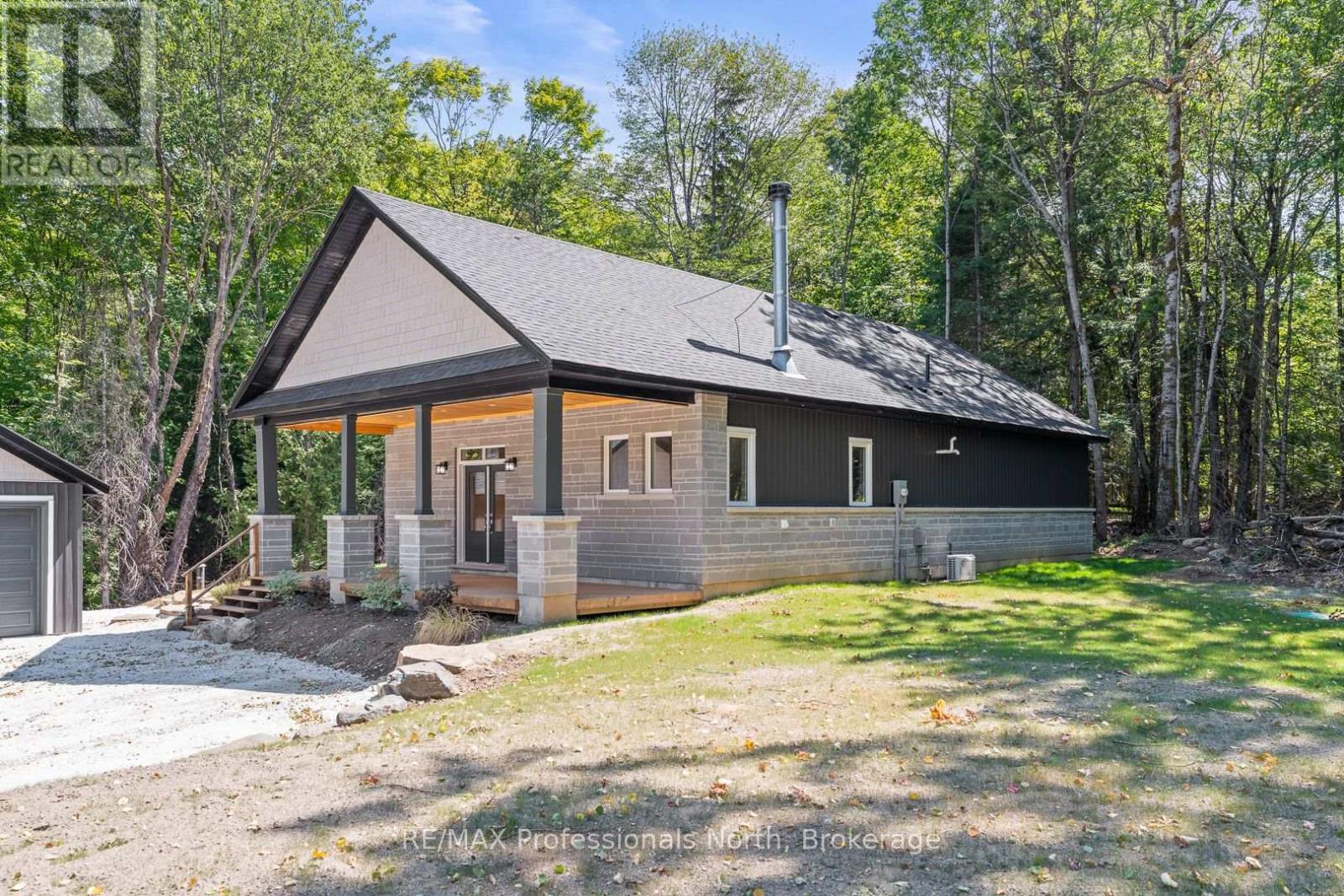 1076 Angel Road, Dysart Et Al, Ontario  K0M 1M0 - Photo 7 - X12688670