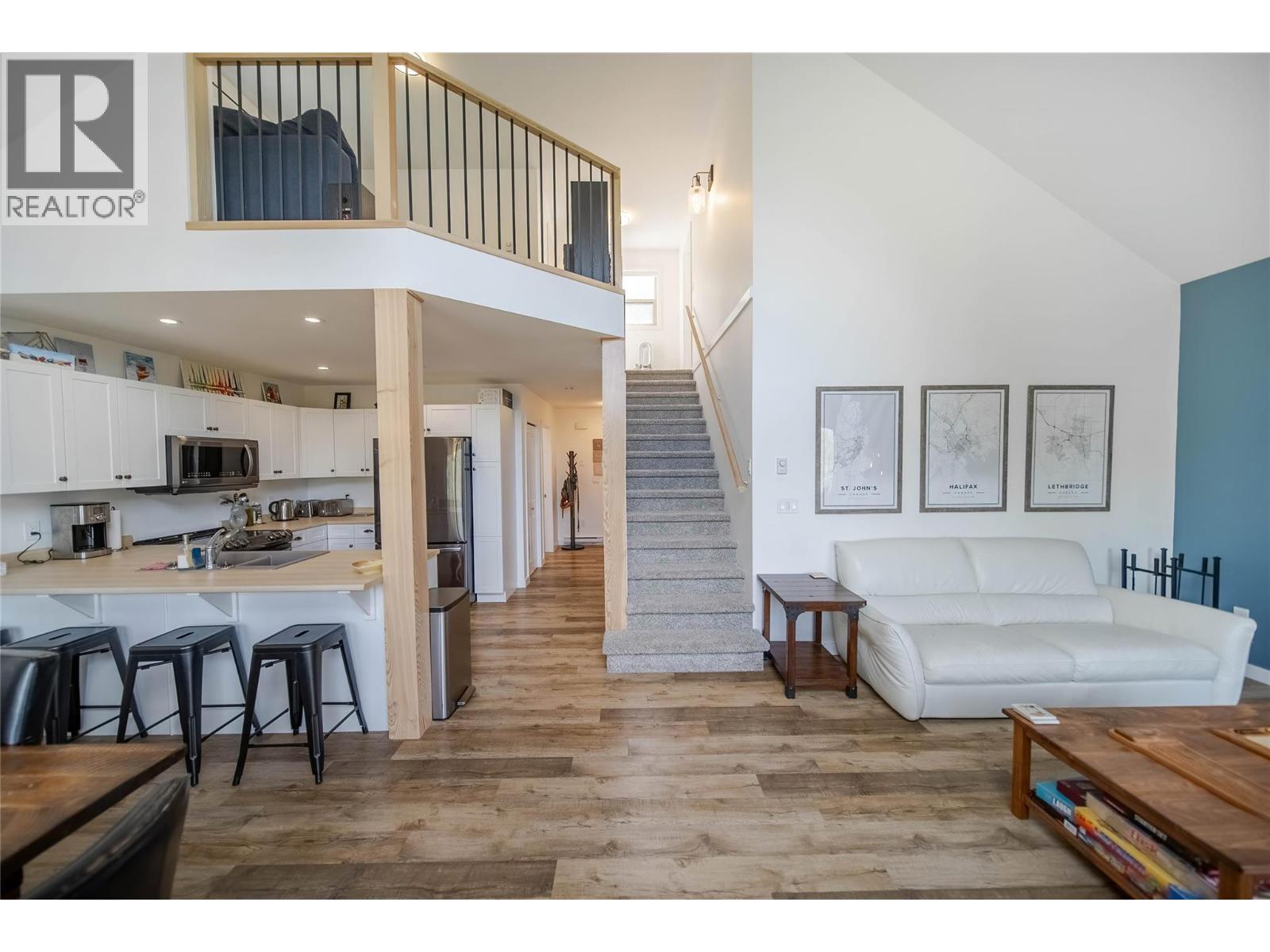 9934 Osprey Landing Drive, Wardner, British Columbia  V0B 2J0 - Photo 11 - 10384515