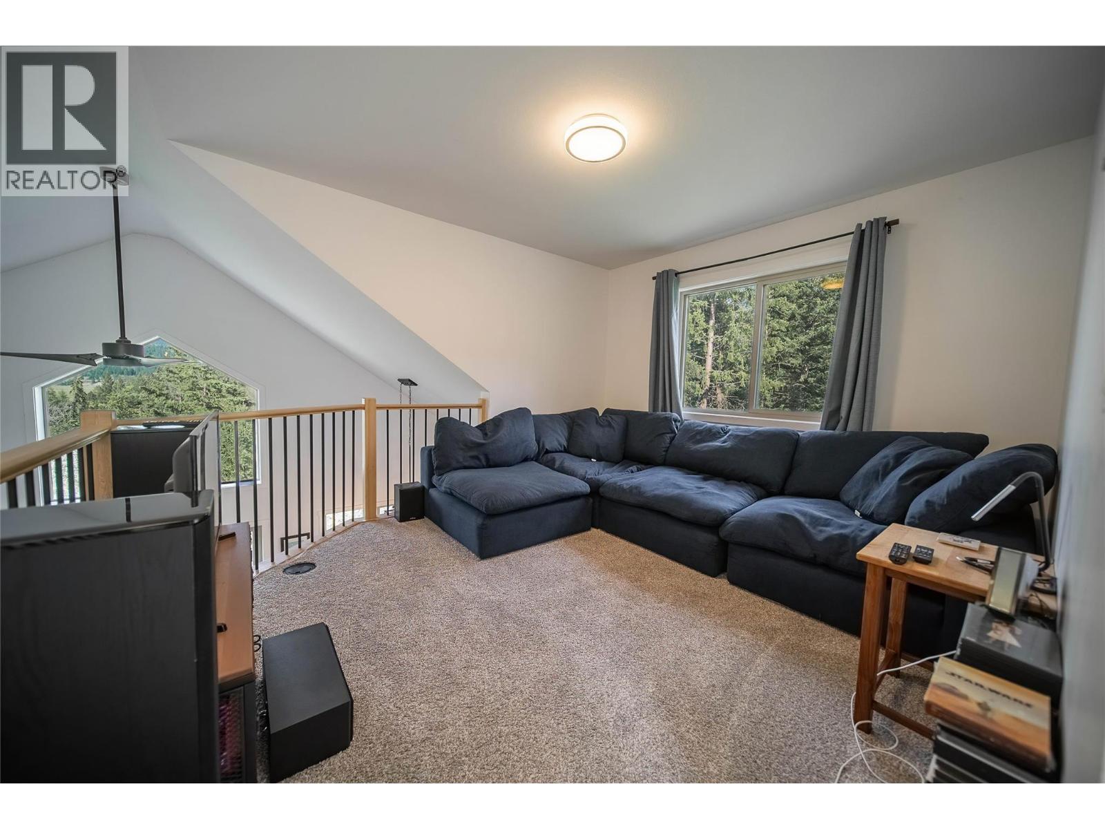 9934 Osprey Landing Drive, Wardner, British Columbia  V0B 2J0 - Photo 16 - 10384515