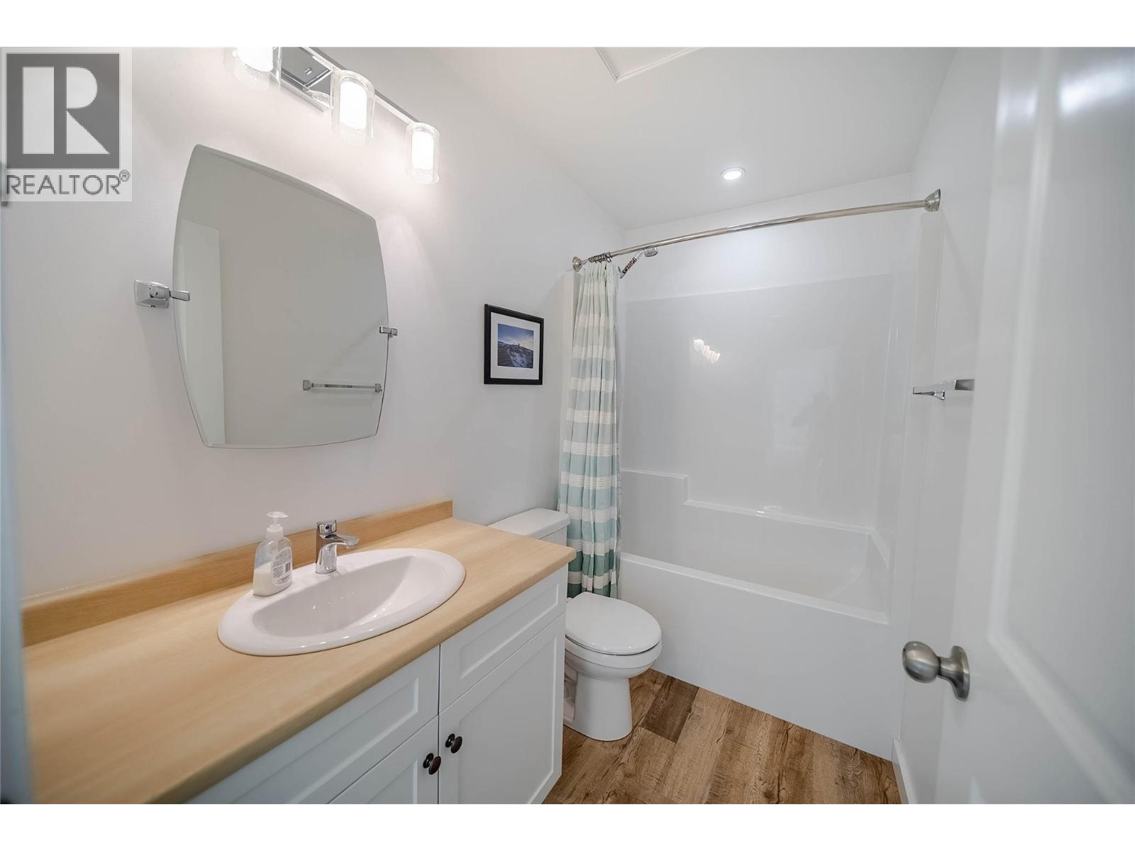 9934 Osprey Landing Drive, Wardner, British Columbia  V0B 2J0 - Photo 19 - 10384515