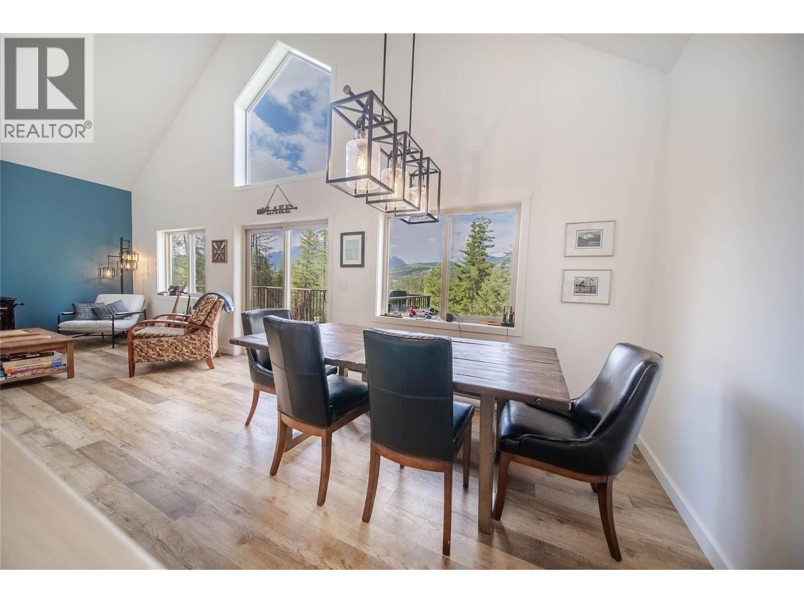 9934 Osprey Landing Drive, Wardner, British Columbia  V0B 2J0 - Photo 6 - 10384515
