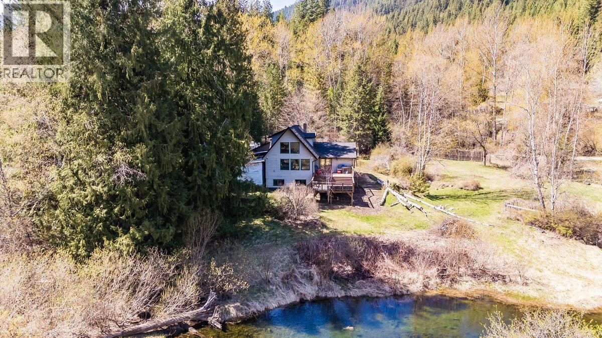 4408 Slocan  River Road, Winlaw, British Columbia  V0G 2J0 - Photo 1 - 10384353