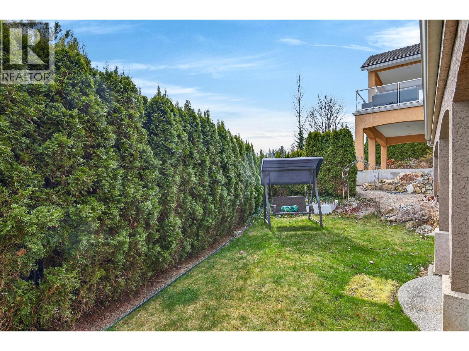 2288 Capistrano Drive, Kelowna, British Columbia  V1V 2A2 - Photo 33 - 10382435