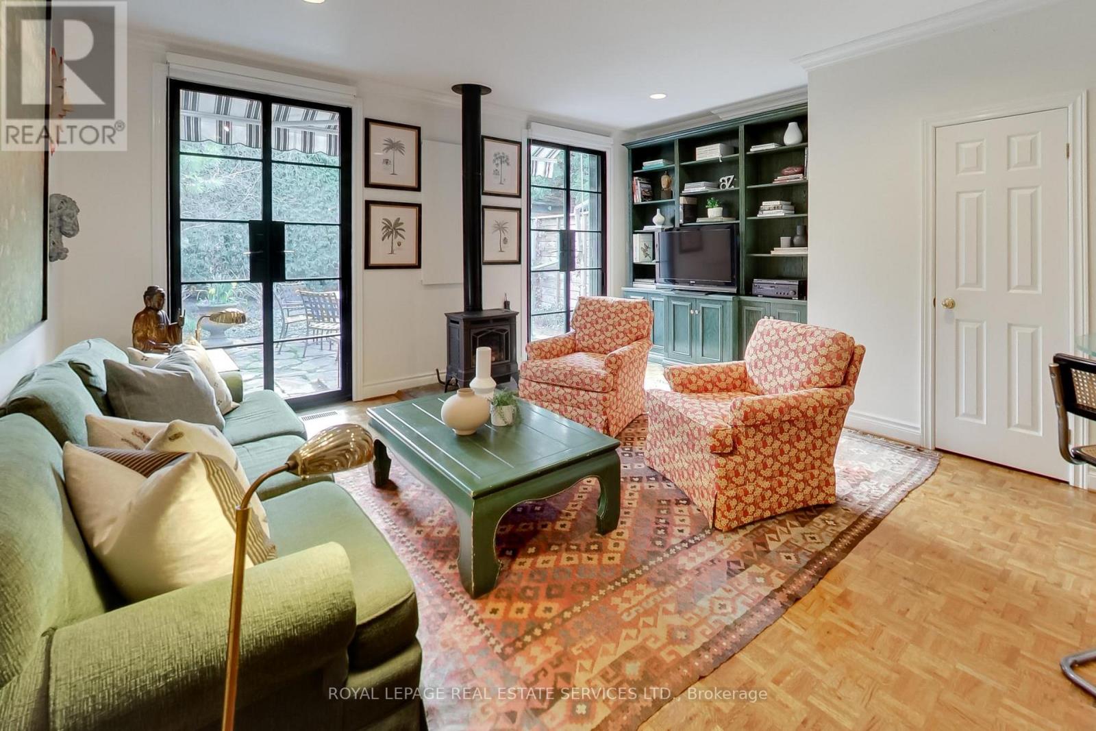 738 Huron Street, Toronto, Ontario  M4V 2W3 - Photo 11 - C13032868