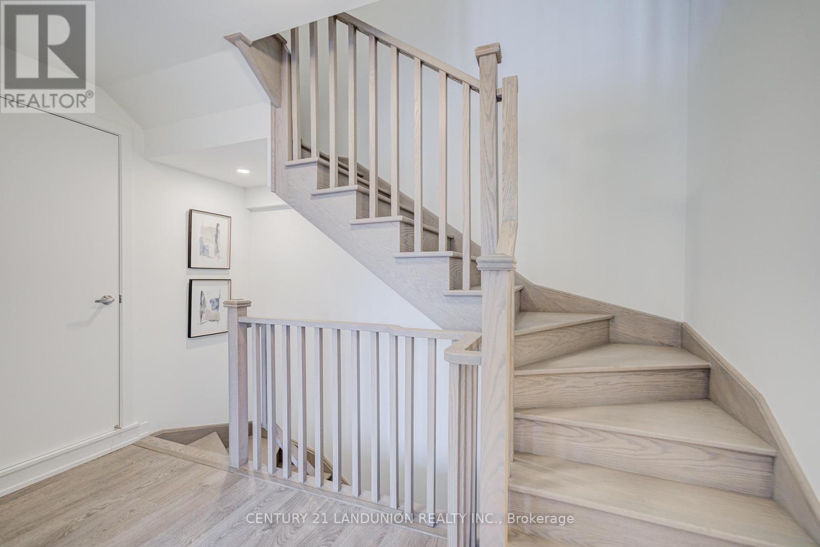 70 Turtle Island Road, Toronto, Ontario  M6A 2M5 - Photo 13 - C13032892