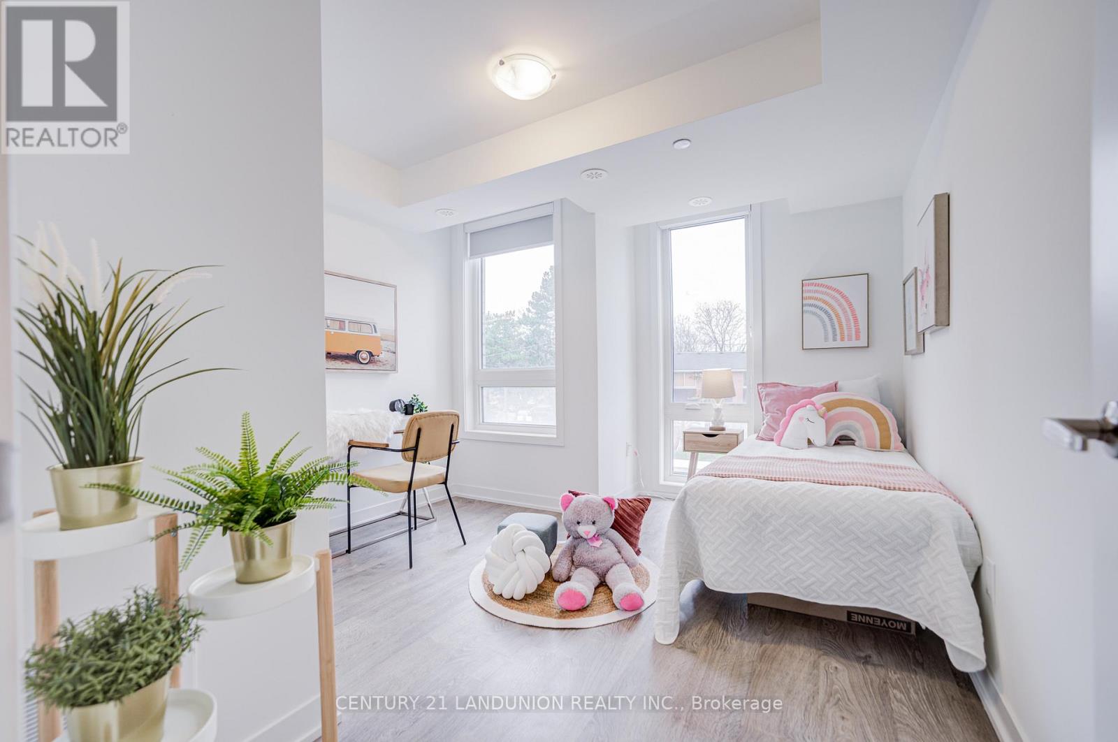 70 Turtle Island Road, Toronto, Ontario  M6A 2M5 - Photo 18 - C13032892