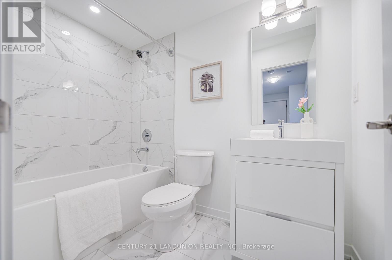 70 Turtle Island Road, Toronto, Ontario  M6A 2M5 - Photo 21 - C13032892