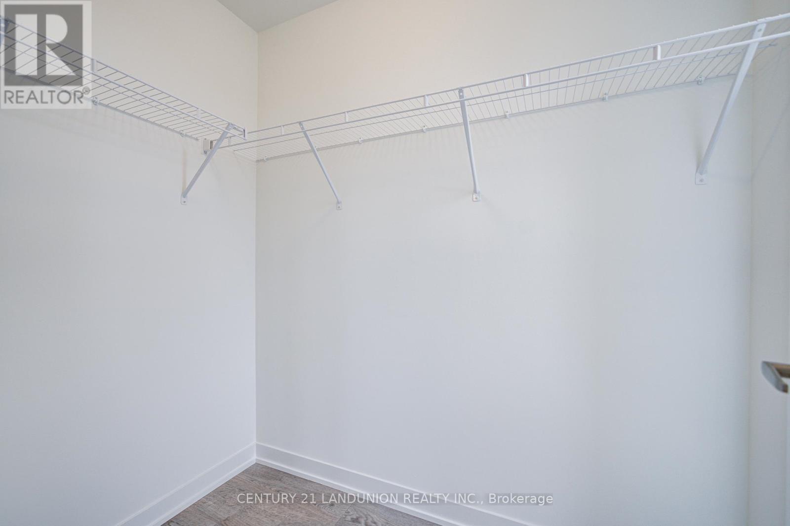 70 Turtle Island Road, Toronto, Ontario  M6A 2M5 - Photo 26 - C13032892